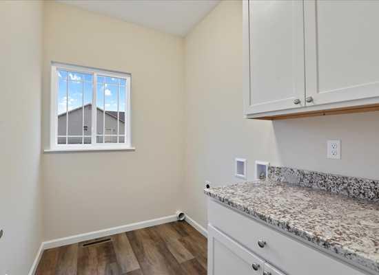 House 1769176624