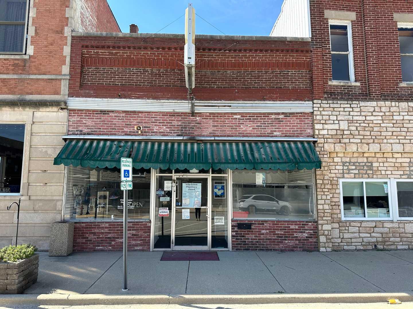4 Main, 11892029, Villa Grove, Retail/Stores,  for sale, Jeffrey Barkstall, Heartland Real Estate Of Central Illinois, Inc.
