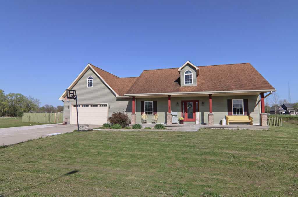 48 Nightingale, 12030406, Camargo, Detached Single,  for sale, Jeffrey Barkstall, Heartland Real Estate Of Central Illinois, Inc.